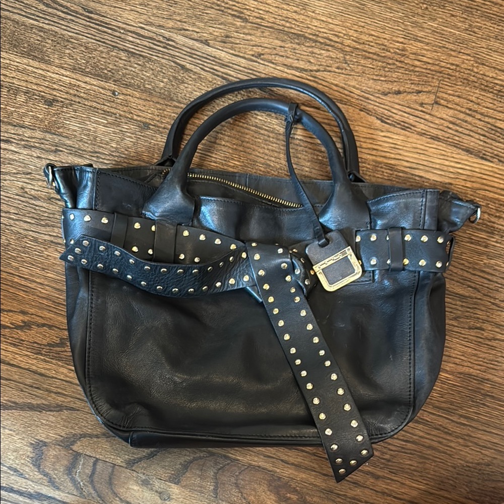 Innue black Studded genuine Italian leather bag